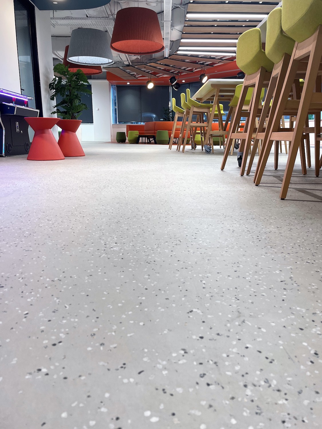 polished concrete skin flooring